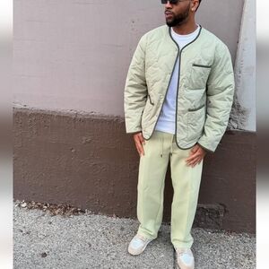 Quilted Men's Jacket Original Use Brand Size XXL & XL Light Olive NWT